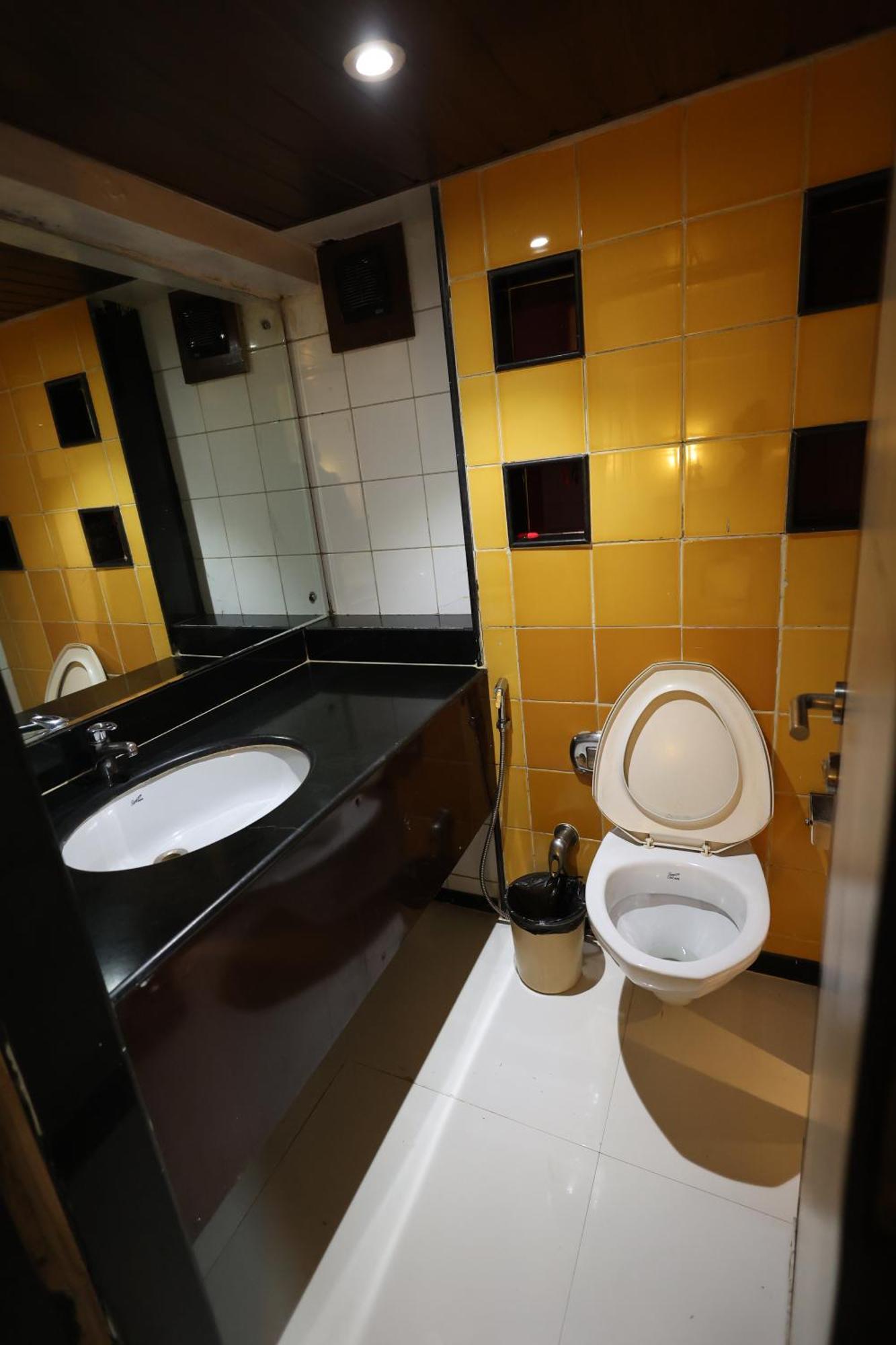 Quaint Suites Hotel & Banquet Mumbai Luaran gambar