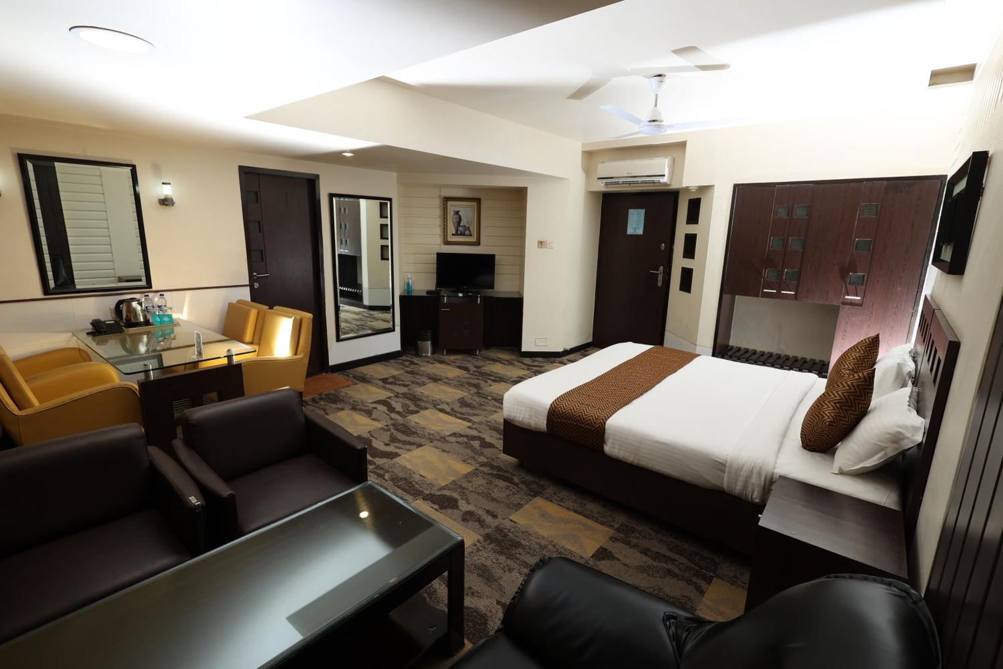Quaint Suites Hotel & Banquet Mumbai Luaran gambar