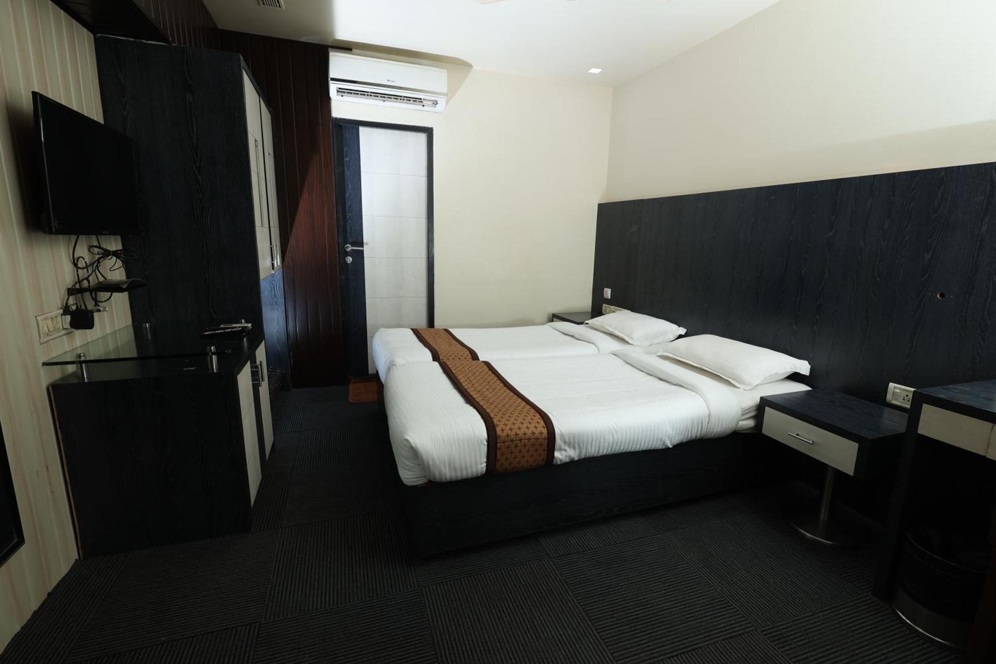 Quaint Suites Hotel & Banquet Mumbai Luaran gambar
