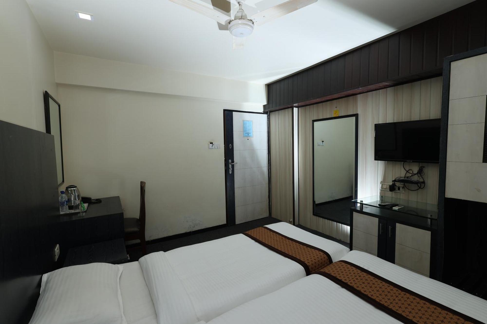 Quaint Suites Hotel & Banquet Mumbai Luaran gambar