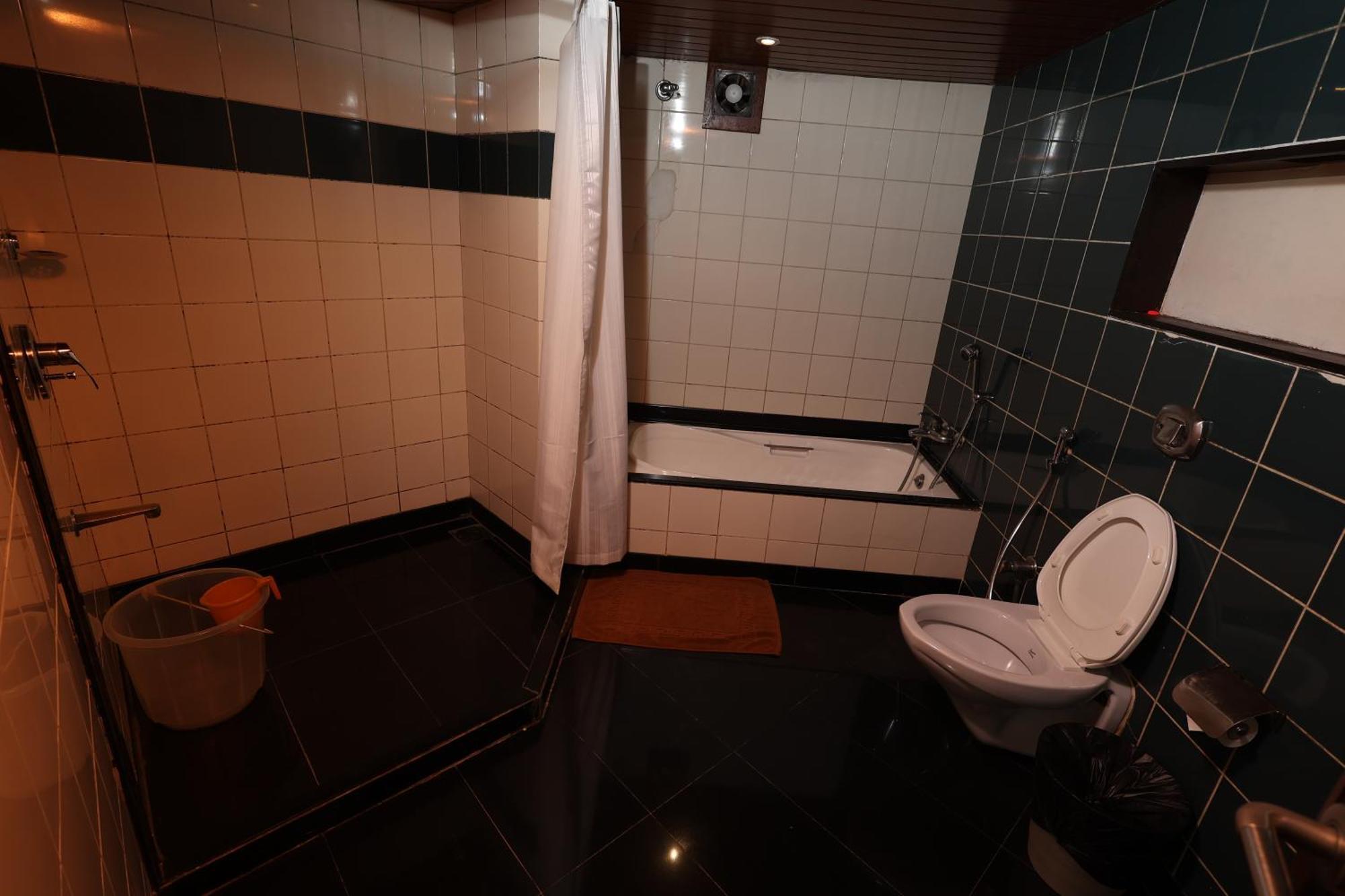 Quaint Suites Hotel & Banquet Mumbai Luaran gambar